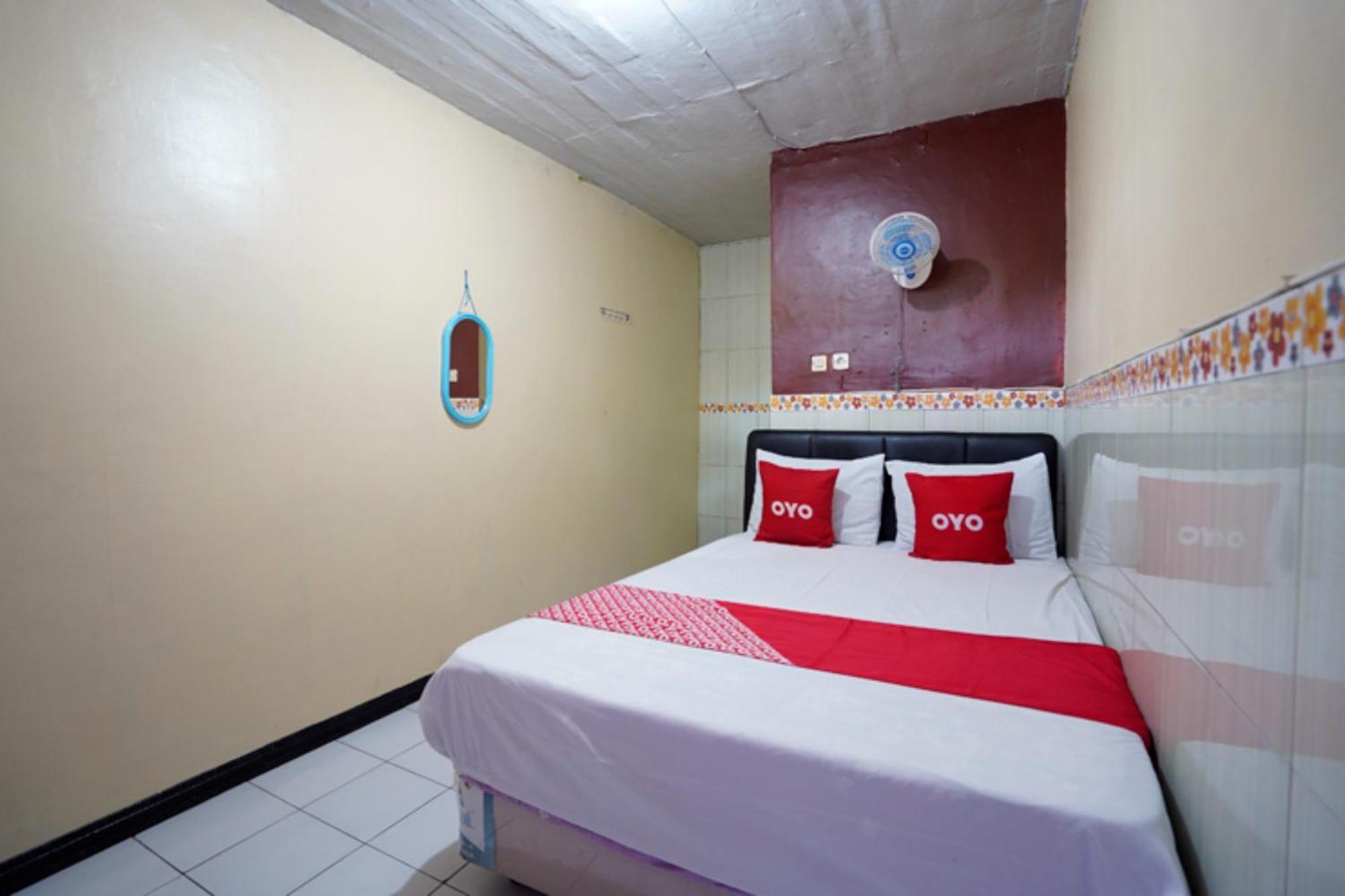 โอโย 927 คารินา โฮเต็ล Hotel Claket ภายนอก รูปภาพ