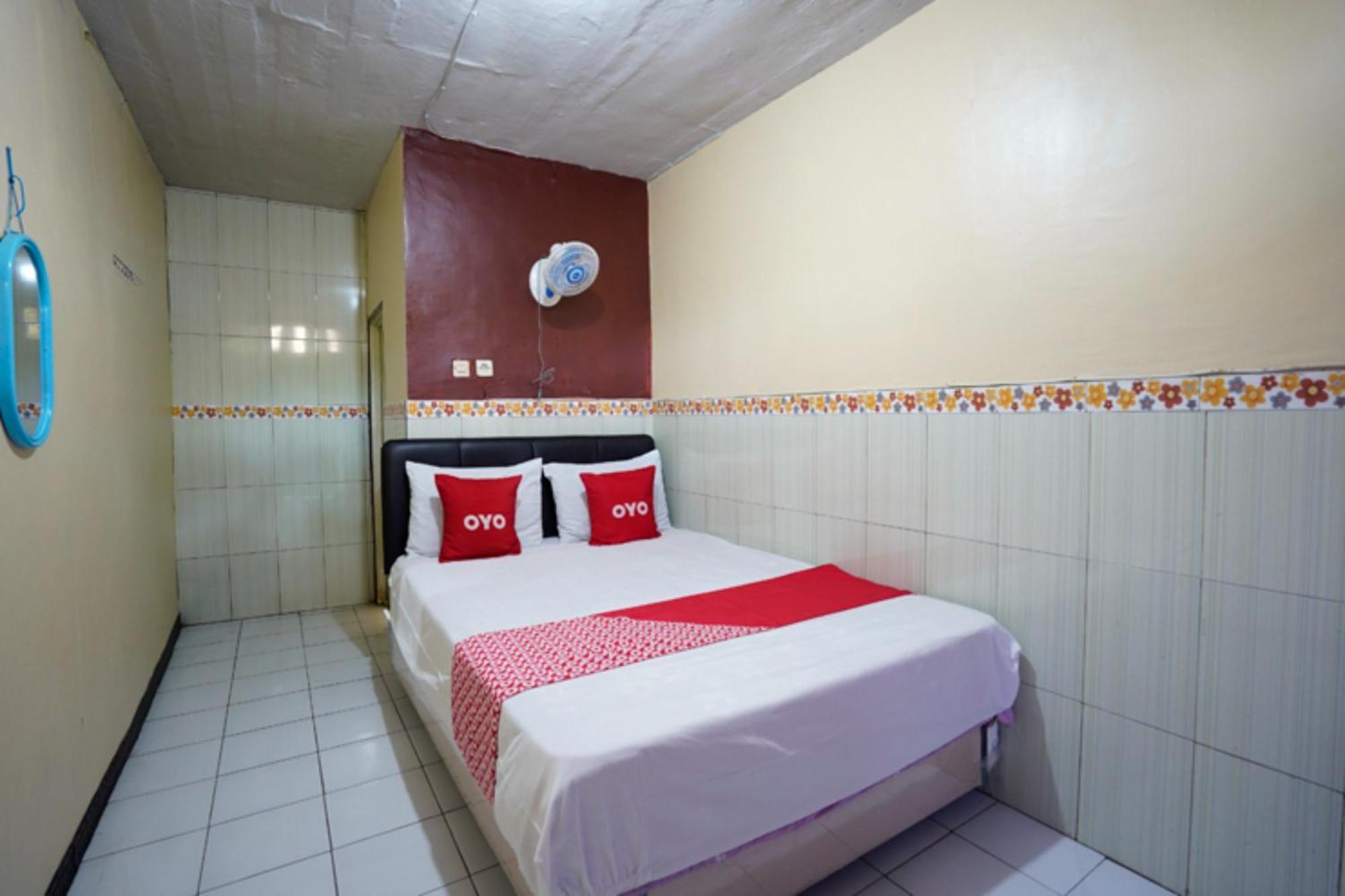 โอโย 927 คารินา โฮเต็ล Hotel Claket ภายนอก รูปภาพ